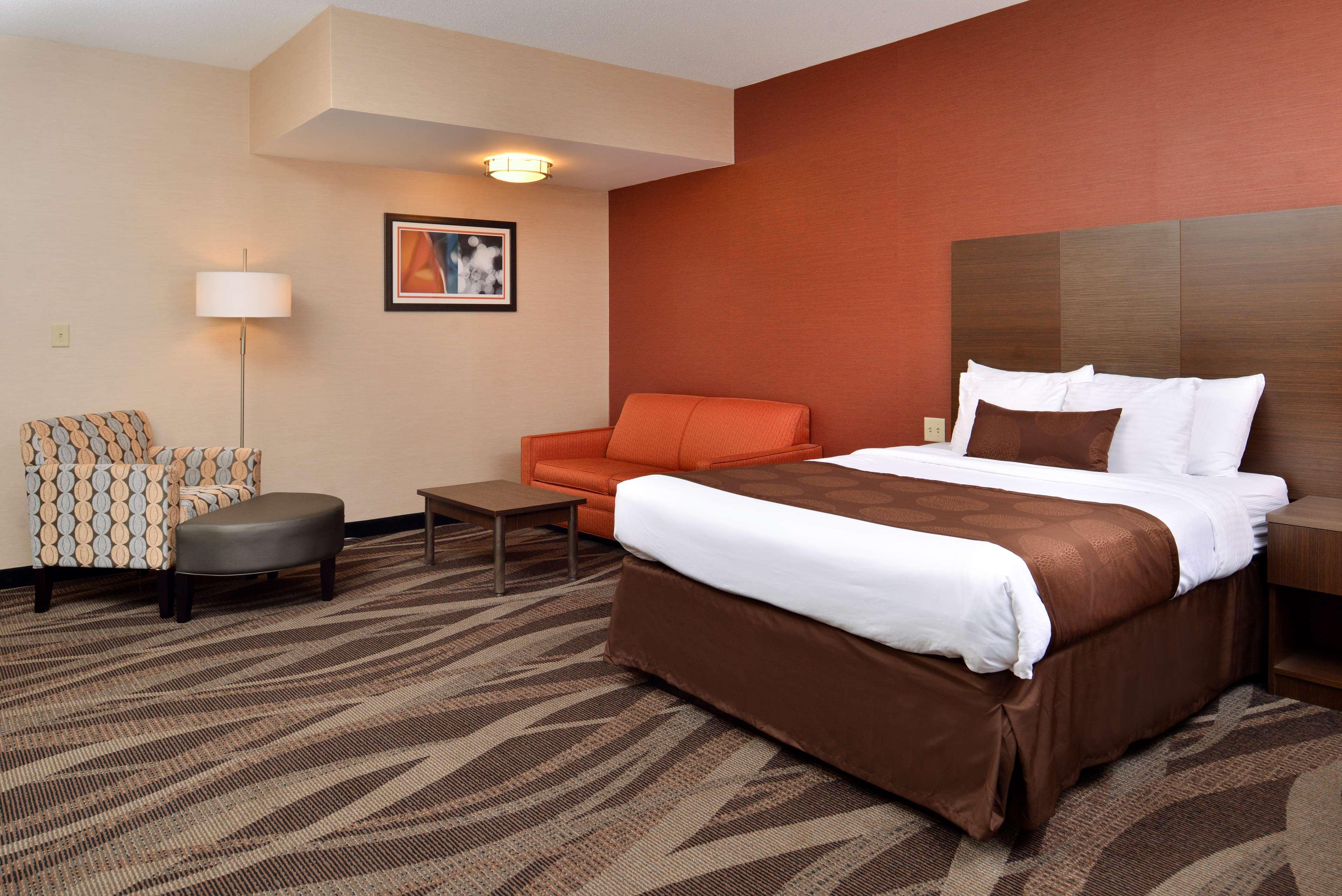 Best Western Plus University Inn Olean Exteriör bild